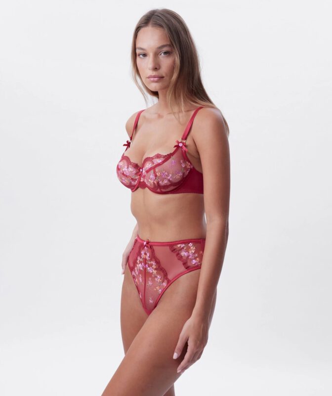 Jayde Pollard See Through Floral Lingerie Ass Cleavage