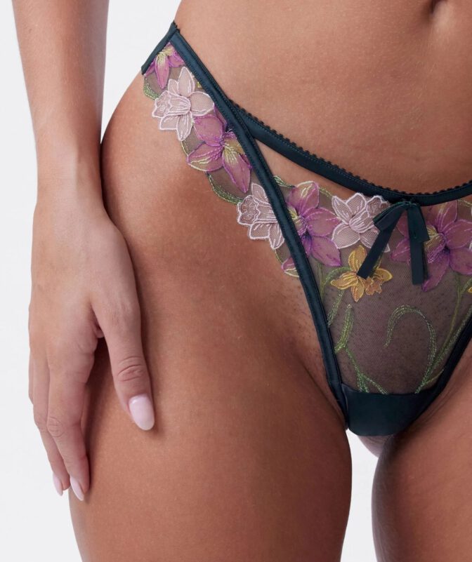 Jayde Pollard See Through Floral Lingerie Ass Cleavage