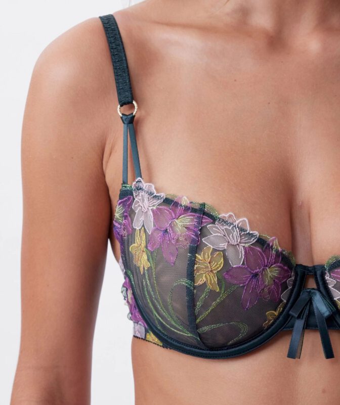 Jayde Pollard See Through Floral Lingerie Ass Cleavage