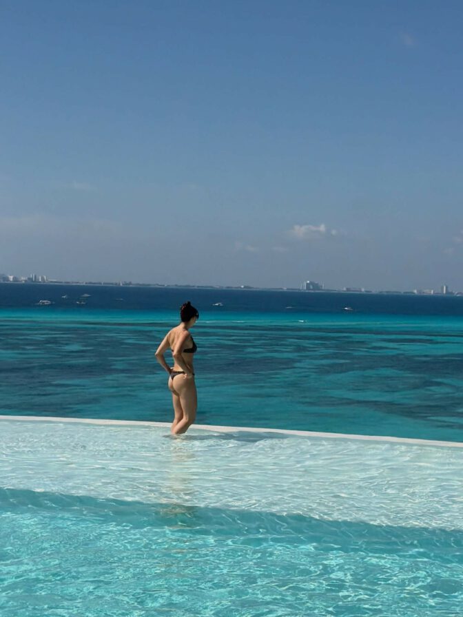 Kira Kosarin Booty Mexico Infinity Pool Black Bikini