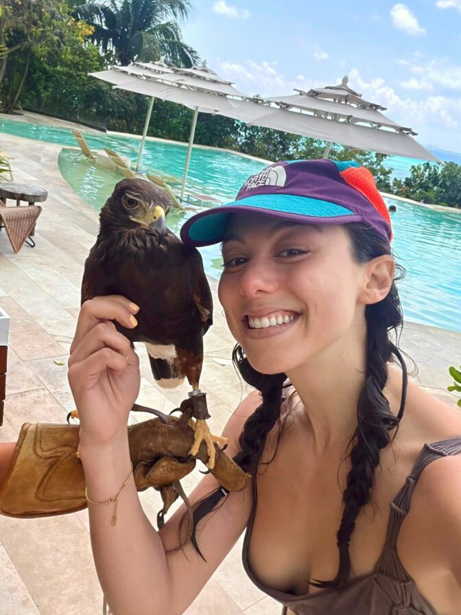 Kira Kosarin Booty Mexico Infinity Pool Black Bikini