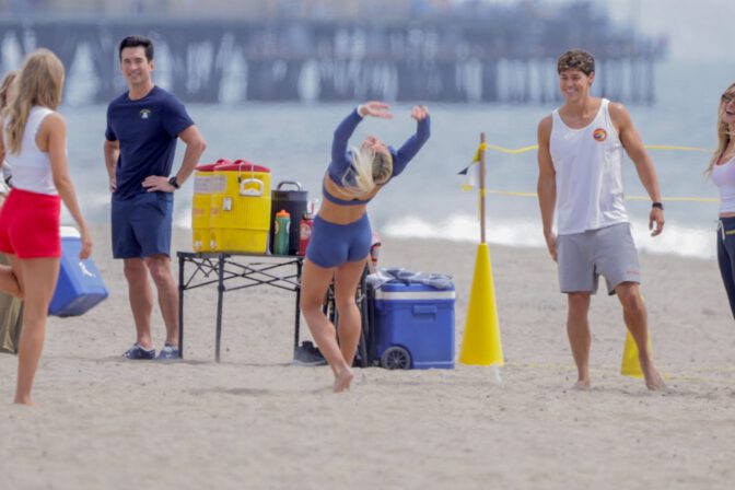 Olivia Dunne Camel Toe Booty Handstand Baywatch Beach