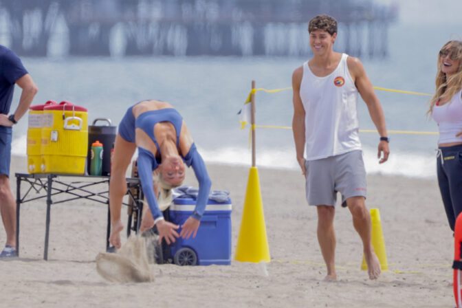 Olivia Dunne Camel Toe Booty Handstand Baywatch Beach
