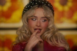 Sabrina Carpenter Lesbian Eroticism House Tour Video Margaret Qualley Madelyn Cline