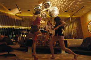 Sabrina Carpenter Lesbian Eroticism House Tour Video Margaret Qualley Madelyn Cline