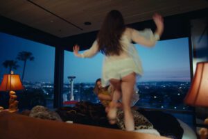 Sabrina Carpenter Lesbian Eroticism House Tour Video Margaret Qualley Madelyn Cline