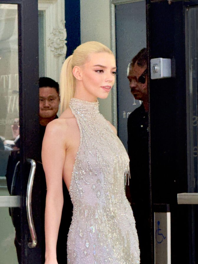 Anya Taylor Joy Legs Hollywood Walk Of Fame Miley Cyrus