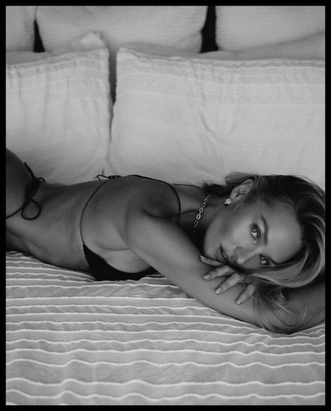 Candice Swanepoel Sexy Body Tropic Of C