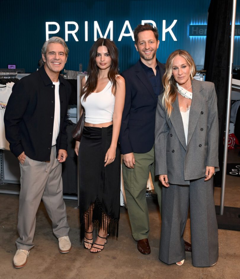 Emily Ratajkowski Busty White Crop Top Primark Nyc Launch - Hot Celebs Home