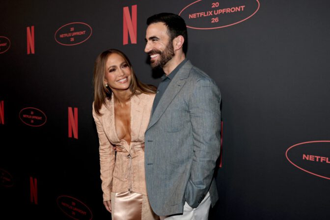 Ennifer Lopez Cleavage Plunging Lace Blazer Netflix Upfront