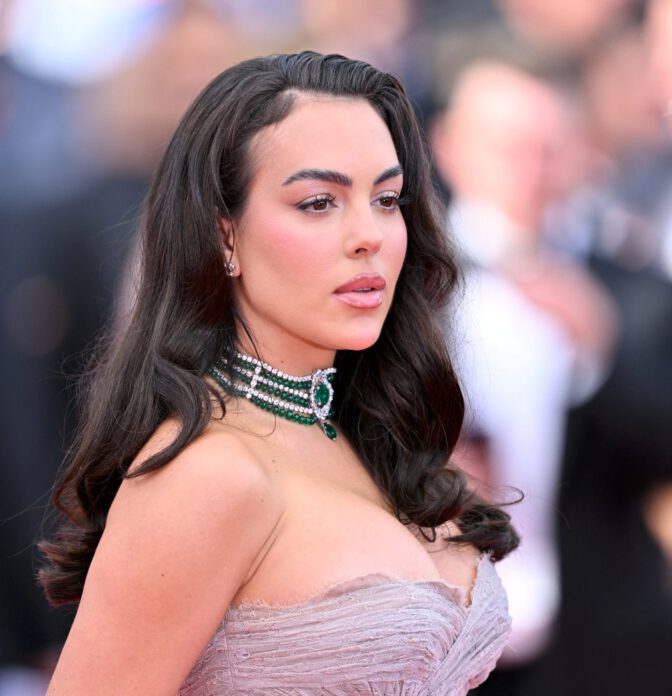 Georgina Rodriguez Big Ass Cleavage Cannes Mermaid Dress Chopard