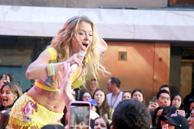 Zara Larsson Booty Yellow Fringe Outfit Today Show Rockefeller