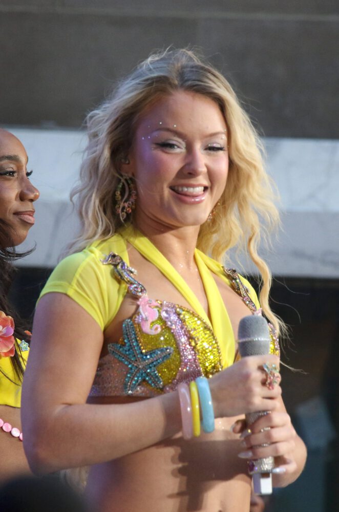 Zara Larsson Booty Yellow Fringe Outfit Today Show Rockefeller