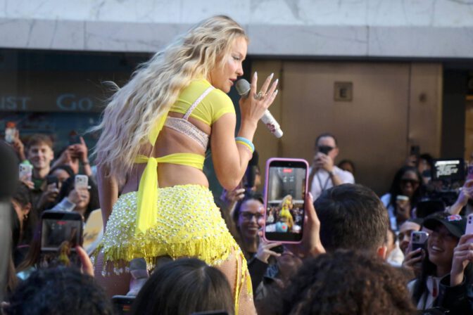 Zara Larsson Booty Yellow Fringe Outfit Today Show Rockefeller