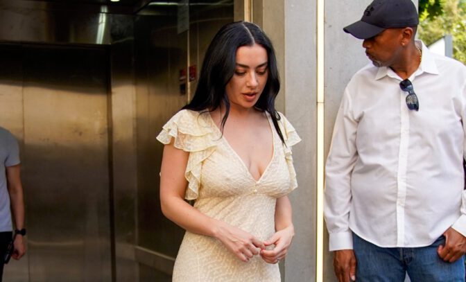 Charli Xcx Hot Breasts Eruption Photocall