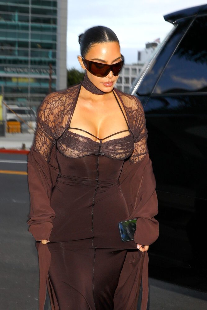 Kim Kardashian Big Breasts Cleavage Spago
