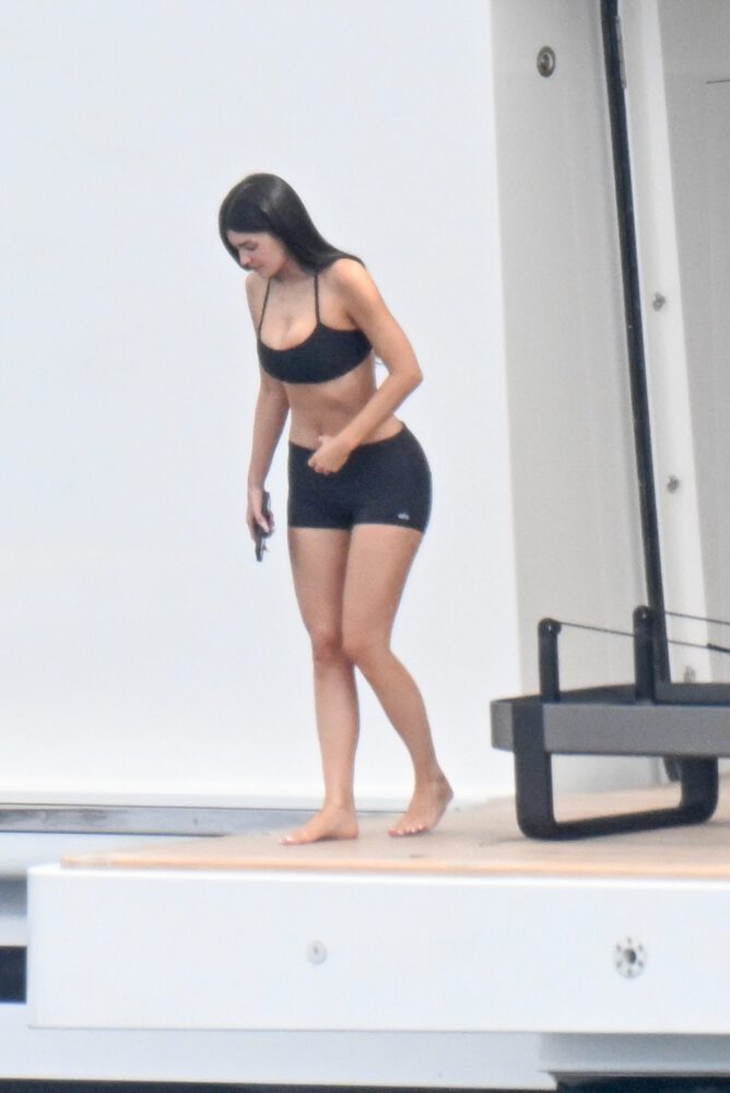 Kylie Jenner Cleavage Plunging Bra Pilates Sardinia Superyacht