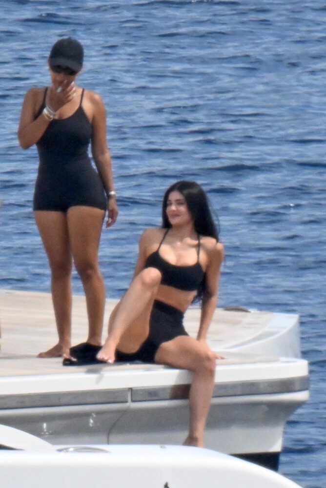 Kylie Jenner Cleavage Plunging Bra Pilates Sardinia Superyacht
