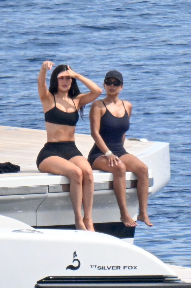 Kylie Jenner Cleavage Plunging Bra Pilates Sardinia Superyacht