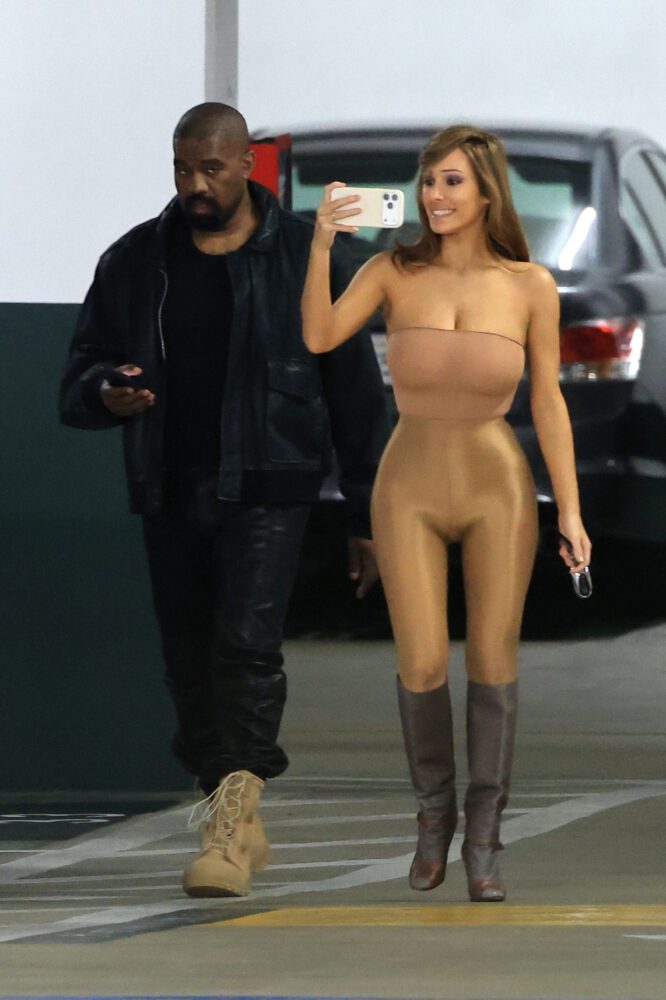 Bianca Censori Nude Bodysuit Big Ass Boobs Los Angeles