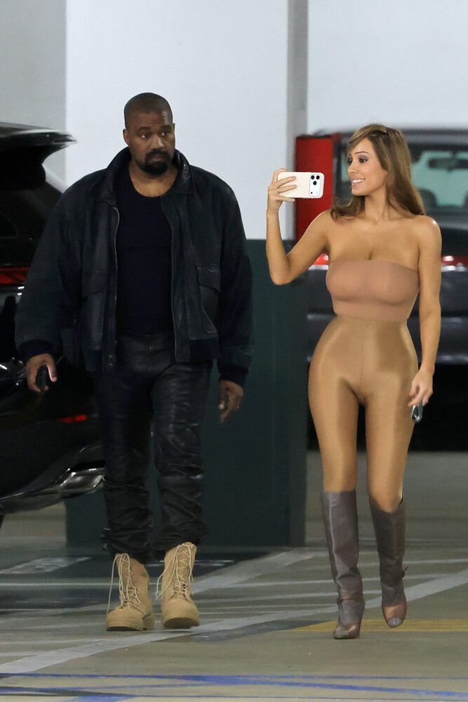 Bianca Censori Nude Bodysuit Big Ass Boobs Los Angeles