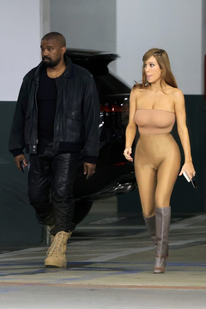 Bianca Censori Nude Bodysuit Big Ass Boobs Los Angeles