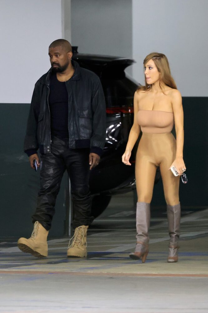 Bianca Censori Nude Bodysuit Big Ass Boobs Los Angeles