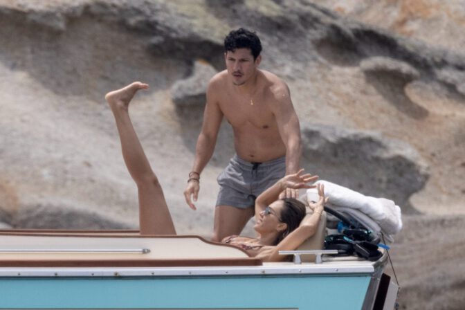 Jessica Alba Sexy Booty Wet Bikini Giglio Island Paparazzi