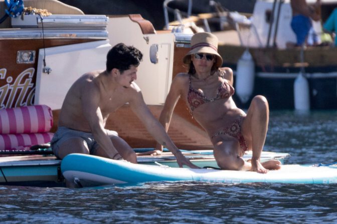 Jessica Alba Sexy Booty Wet Bikini Giglio Island Paparazzi
