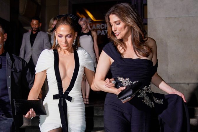 Jlo Big Boobs Sheer Stockings Sexy Legs Paris