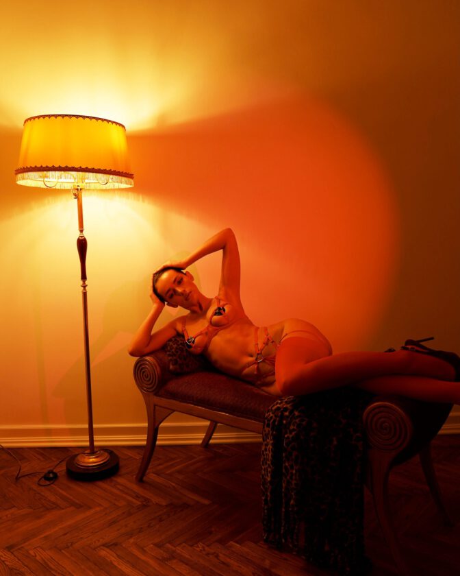 Oksana Dehtyaruk Anka Lingerie Domme Chains Tits Out