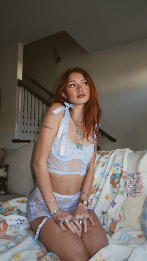 Sicily Rose Thong Booty Sheer Garter