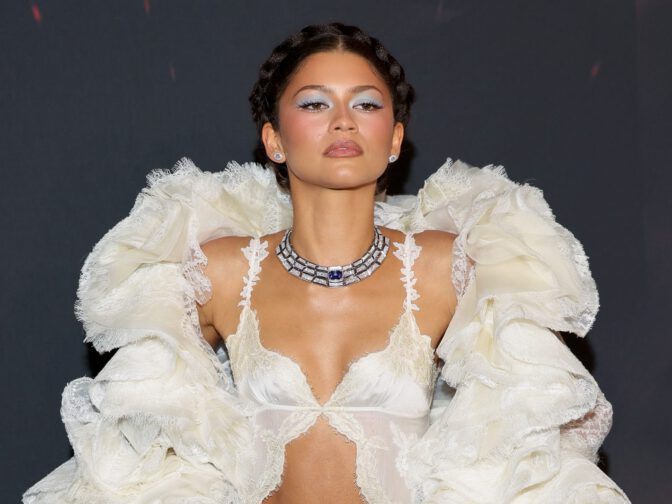 Zendaya Revealing White Lace Cutout Dress Curves Legs Odyssey Paris Premiere