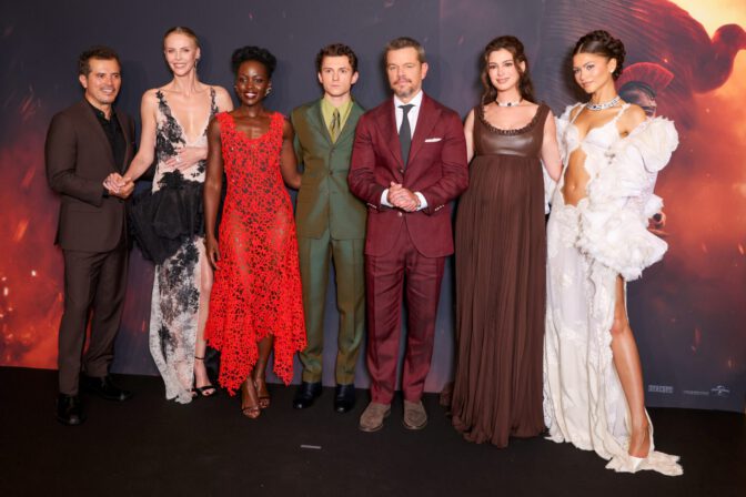 Zendaya Revealing White Lace Cutout Dress Curves Legs Odyssey Paris Premiere