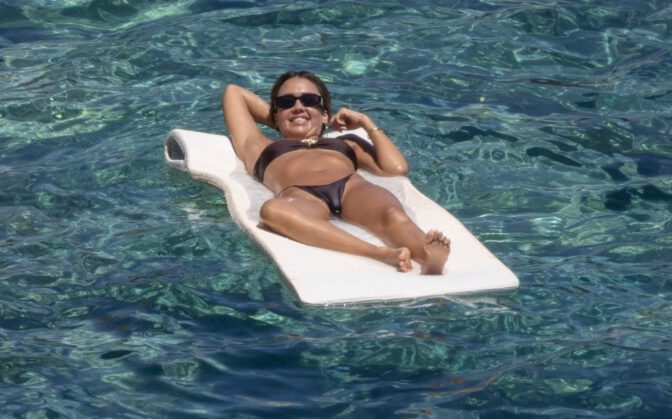 Jessica Alba Thong Bikini Ass Porto Ercole Italy