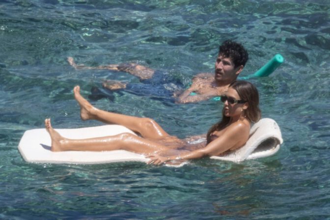 Jessica Alba Thong Bikini Ass Porto Ercole Italy