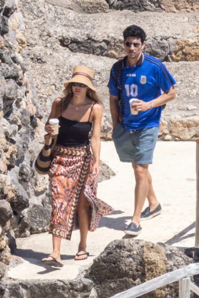 Jessica Alba Thong Bikini Ass Porto Ercole Italy