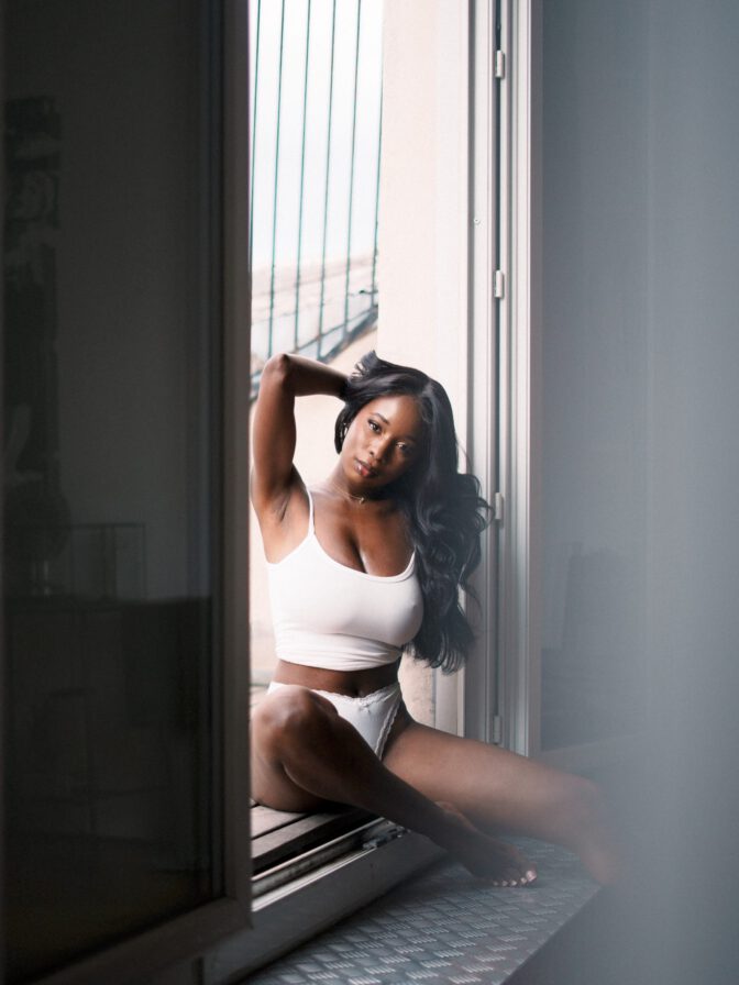Princia G White Crop Top Lace Thong Big Boobs Zio Therme