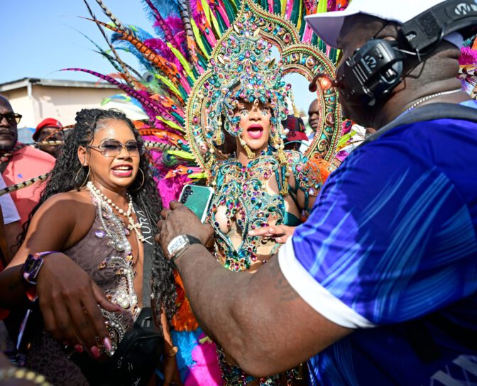 Rihanna Carnival Nipslip Big Boobs Ass Barbados Kadooment
