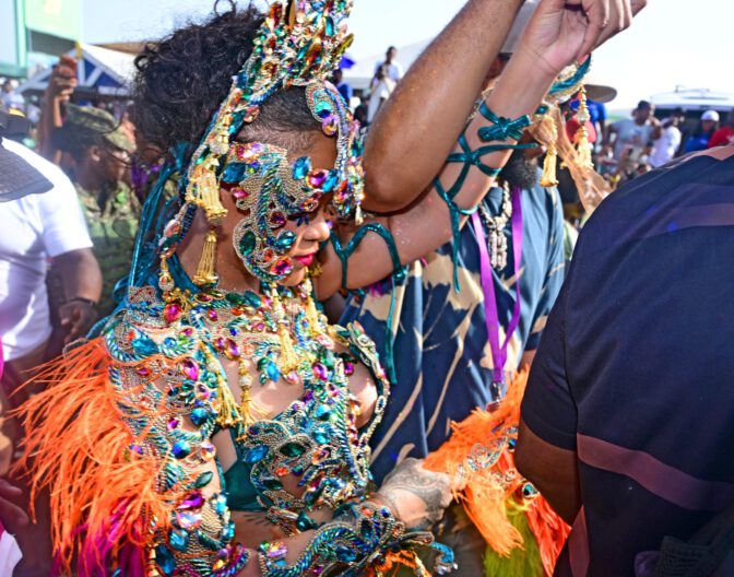 Rihanna Carnival Nipslip Big Boobs Ass Barbados Kadooment
