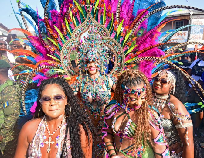 Rihanna Carnival Nipslip Big Boobs Ass Barbados Kadooment