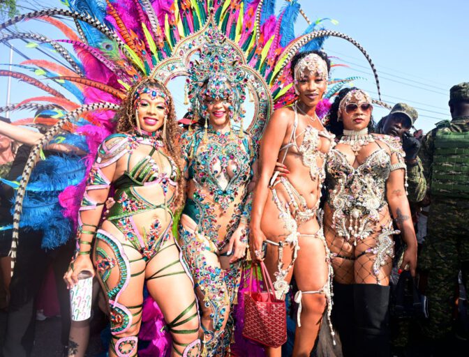 Rihanna Carnival Nipslip Big Boobs Ass Barbados Kadooment