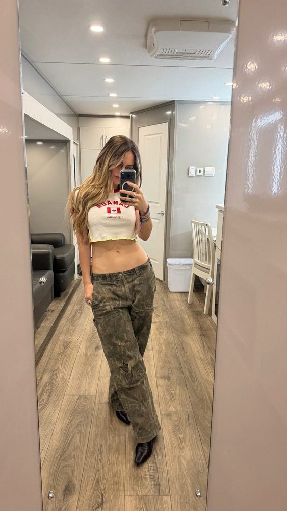Jojo Canada Shirt Sexy
