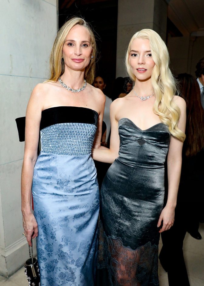 Anya Taylor Joy Metallic Grey Strapless Gown Cleavage Tiffany Paris Dinner