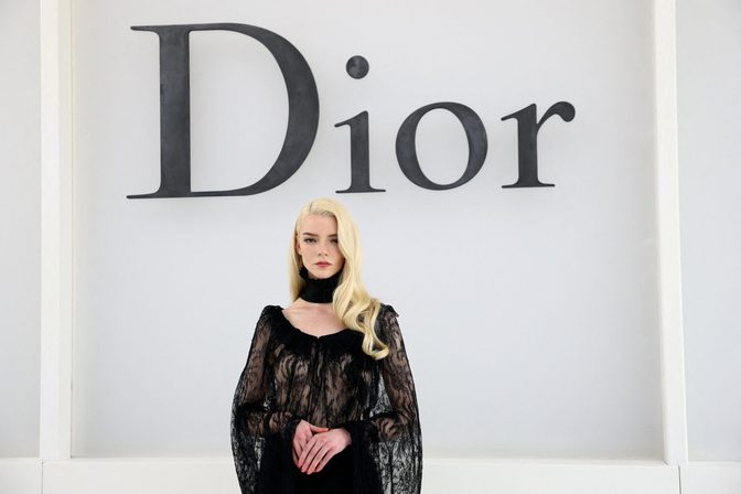 Anya Taylor Joy See Through Lace Bare Breasts Dior Front Row