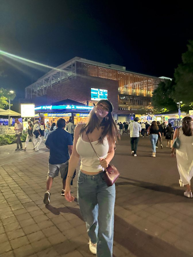 Ashley Tervort Huge Boobs Cleavage Us Open