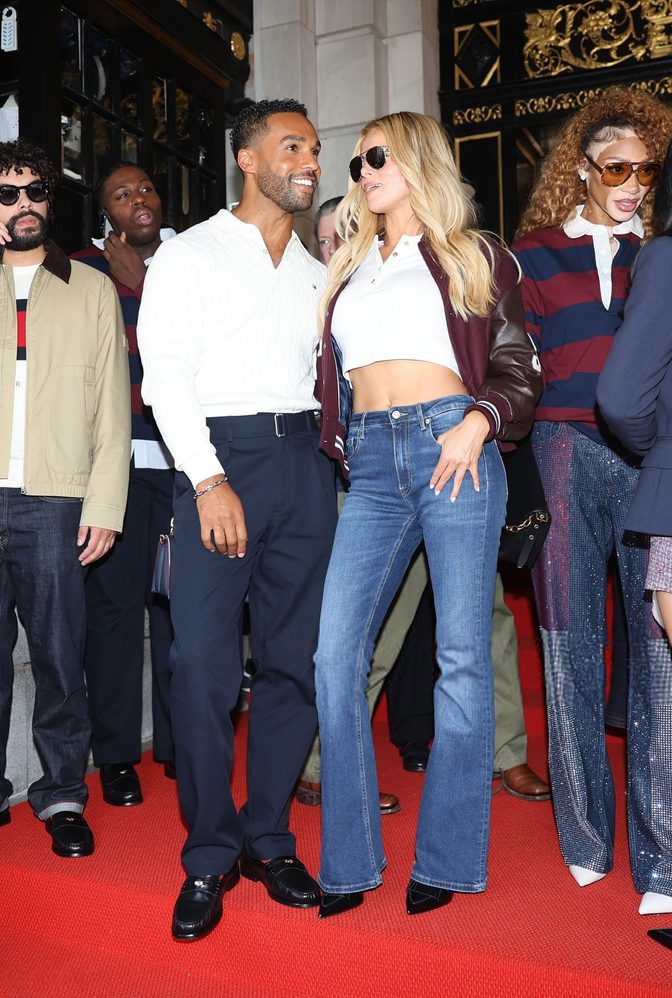 Busty Brooks Nader Tight Jeans Booty Nyfw.