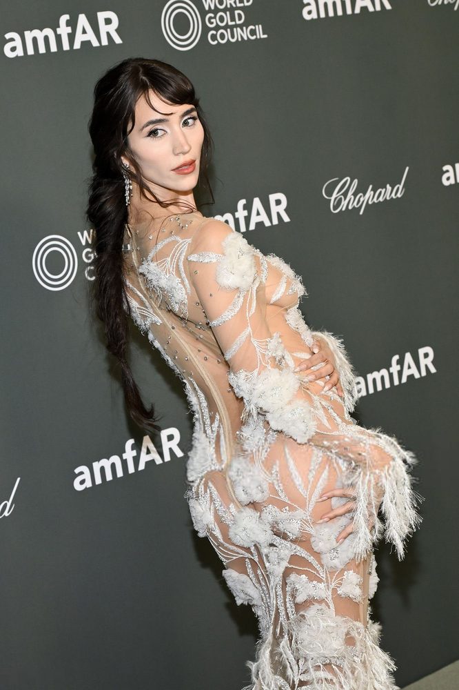 Caylee Cowan Braless Boobs Ass Naked Dress Venice