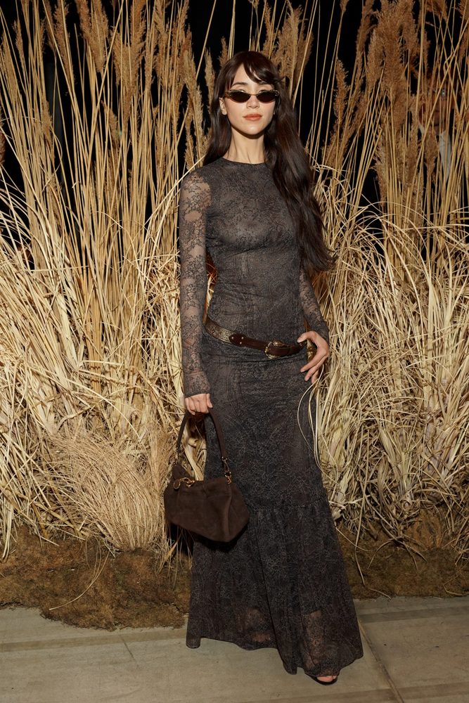 Caylee Cowan See Through Lace Boobs Ass Etro Milan Show