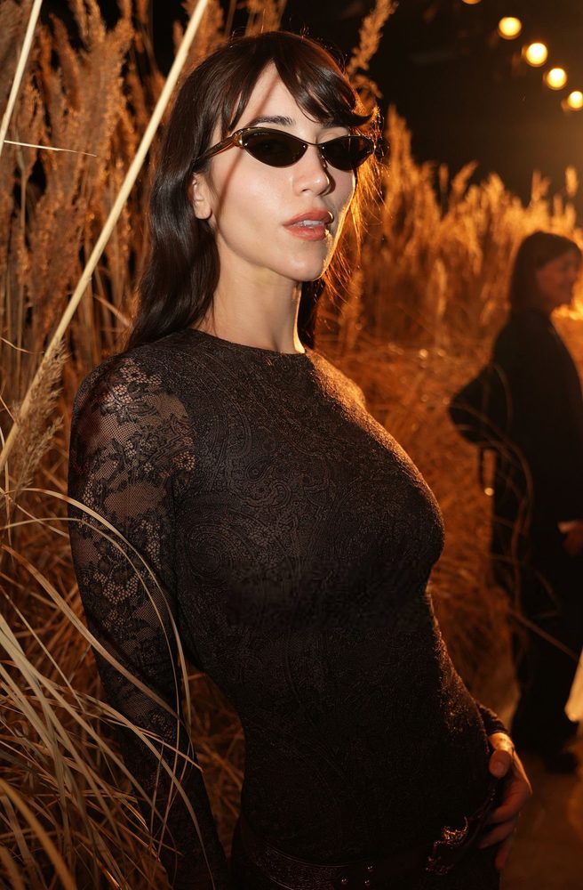 Caylee Cowan See Through Lace Boobs Ass Etro Milan Show